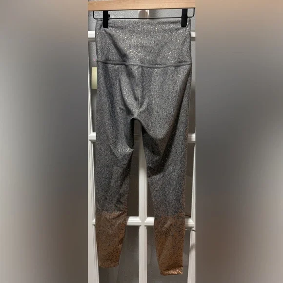 Beyond Yoga Alloy Ombre Sparkle High Waisted Midi Legging - Picture 9 of 14